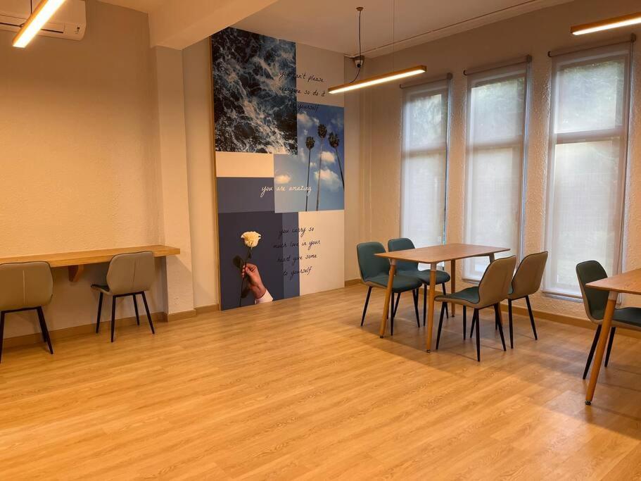 2Br Apartment - Beachfront - Corner Unit - Netflix - Unifi 300Mbps - Mutiara Melaka Pantai Puteri Dış mekan fotoğraf